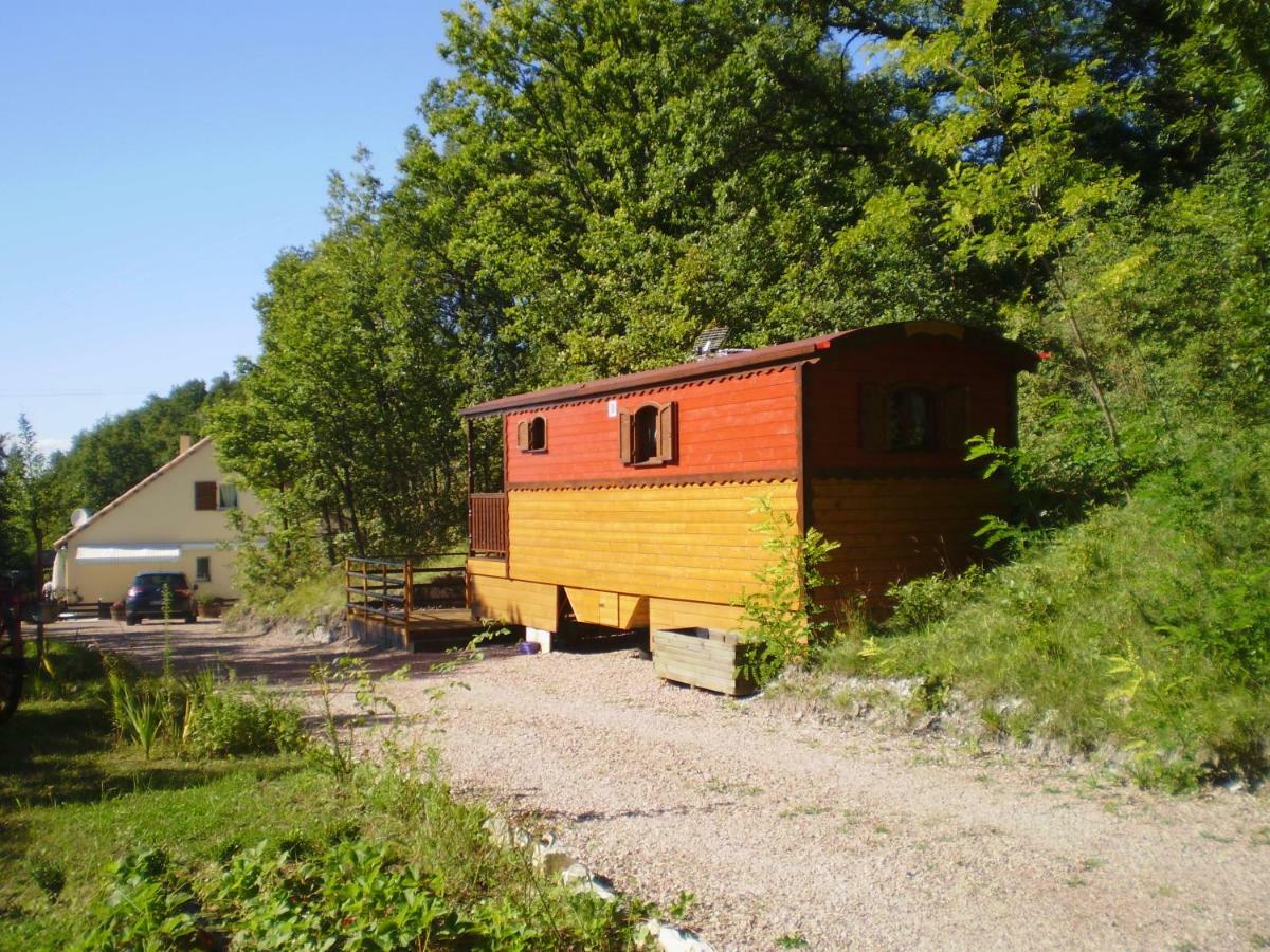 Les Roziers - Roulotte Bed and Breakfast Bagnac Buitenkant foto